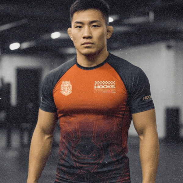 Hooks Short Sleeve Rash Guard - Fire Horse
