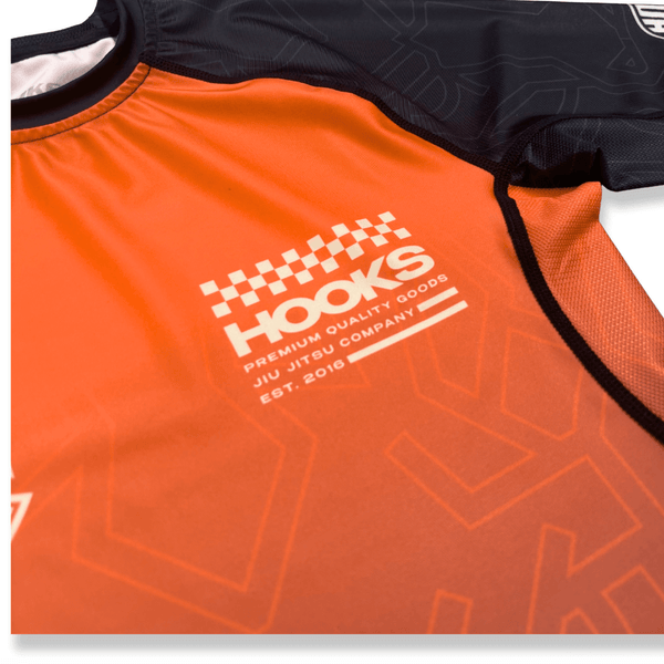 Hooks Short Sleeve Rash Guard - Fire Horse