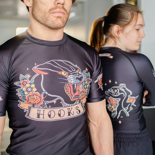 Hooks Short Sleeve BJJ Rash guard - Pantera Negra.