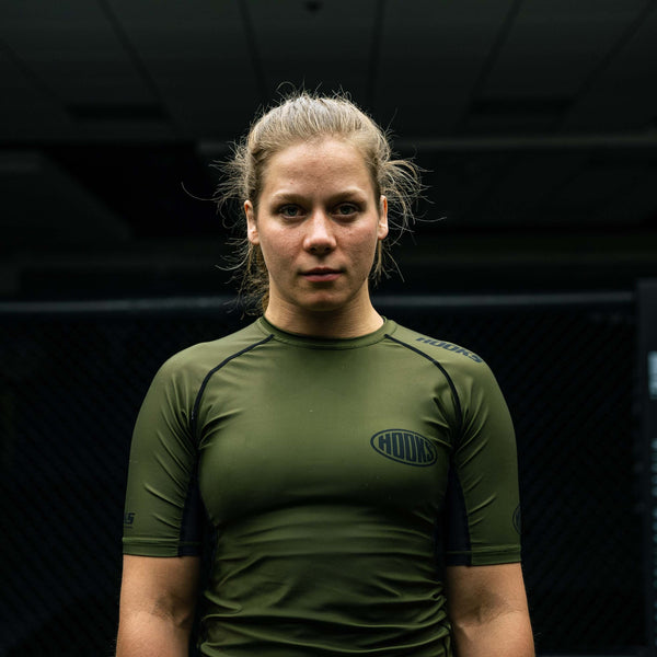 Hooks Short Sleeve BJJ Rashguard - Olive.