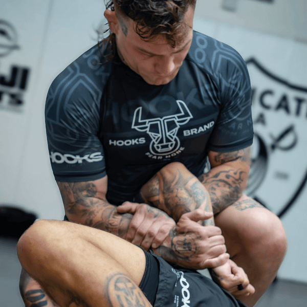 Hooks Short Sleeve BJJ Rashguard - Headstrong.