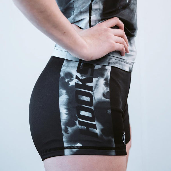 Hooks Women's Flex Shorts - Black Mist
