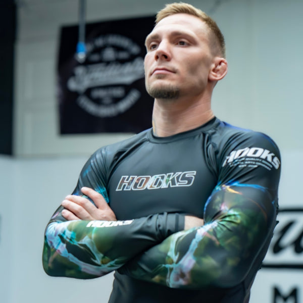 Push Your Limits: Hooks Long Sleeve BJJ Rash Guard - Dark Lights