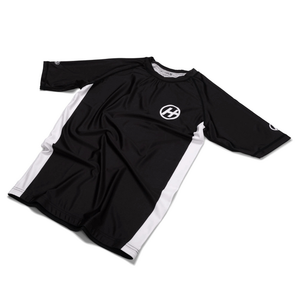 Hooks Pursuit BJJ Rash Guard - Black Short Sleeve Jiu-Jitsu Top