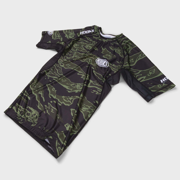Hooks Tiger Camo rashguard - durable compression gear for grappling