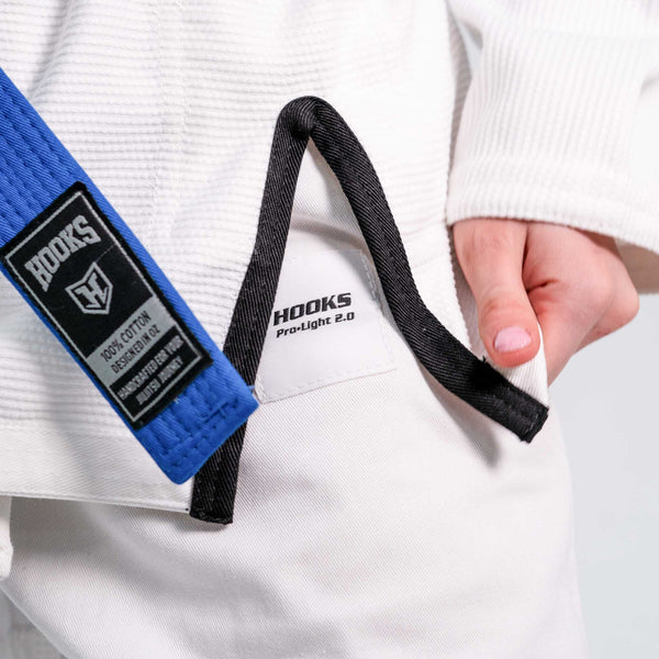 Hooks BJJ GI - Prolight II - White with Black.