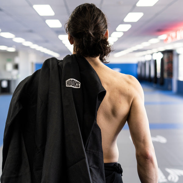 Hooks Core BJJ GI - Black includes White Belt